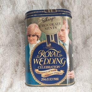 80s Vintage Royal Wedding Celebration Chocolate Mints Tin